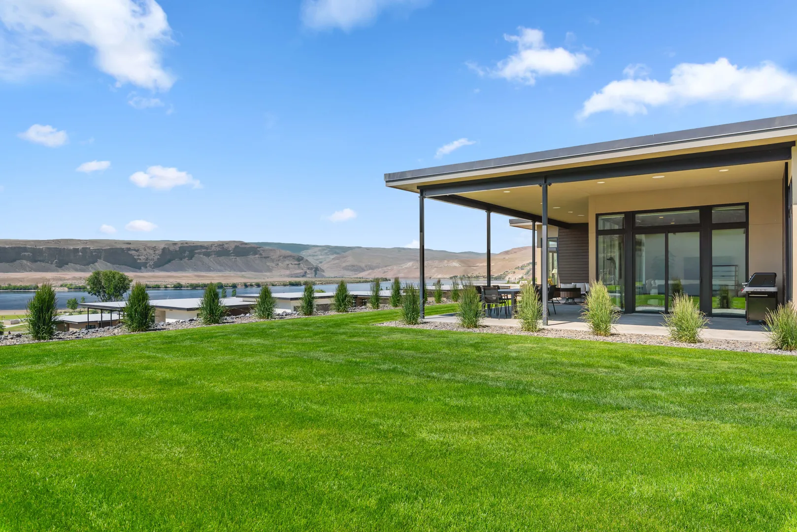 23427 Canopy Drive Nw