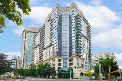 2033 2nd Avenue #605