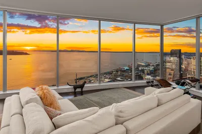 1521 2nd Avenue #2800