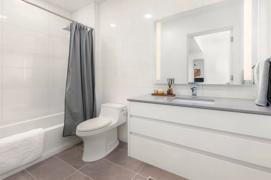 10232 NE 10th Street #1008 Photo 12