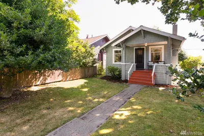 5442 35th Ave Sw