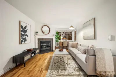 2200 Thorndyke Avenue W #202