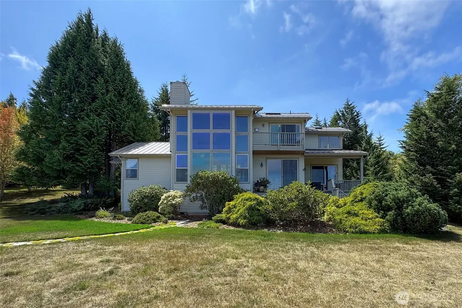 1668 Freshwater Bay Road Photo 37
