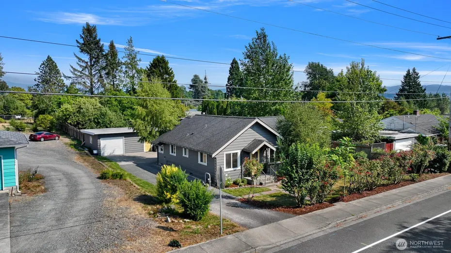 3304 Bennett Drive Photo 32