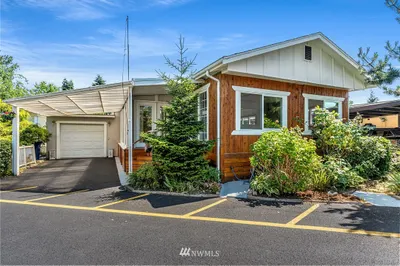 14322 Admiralty Way #126
