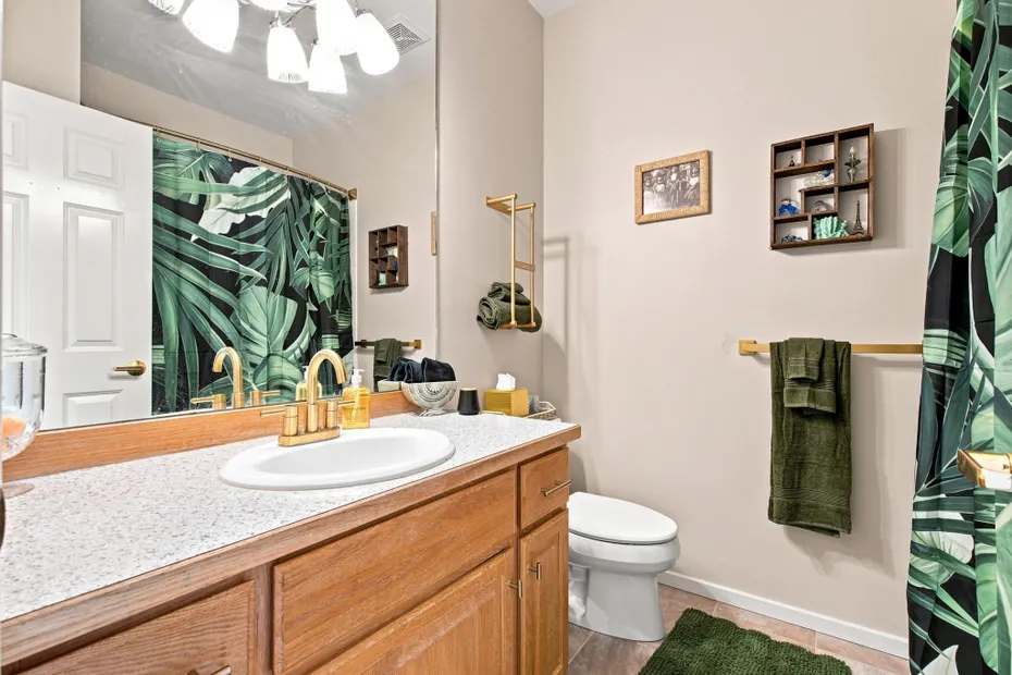 6086 Kingfisher Court Photo 28