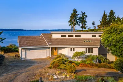 20302 Marine View Place Ne