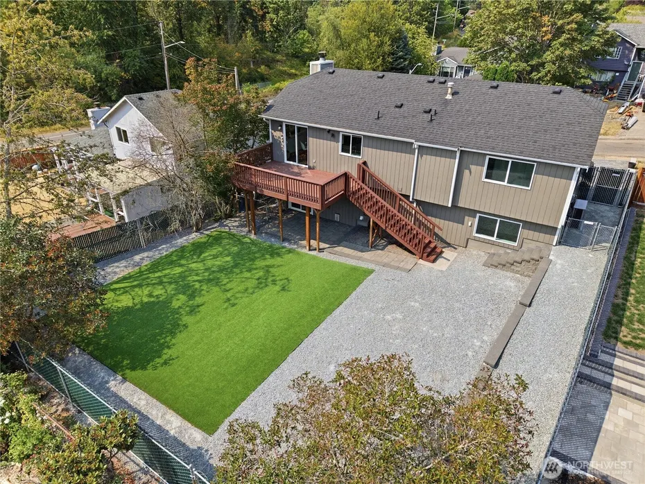 1228 223rd Street SW Photo 14