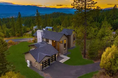 1610 Forest Ridge Drive