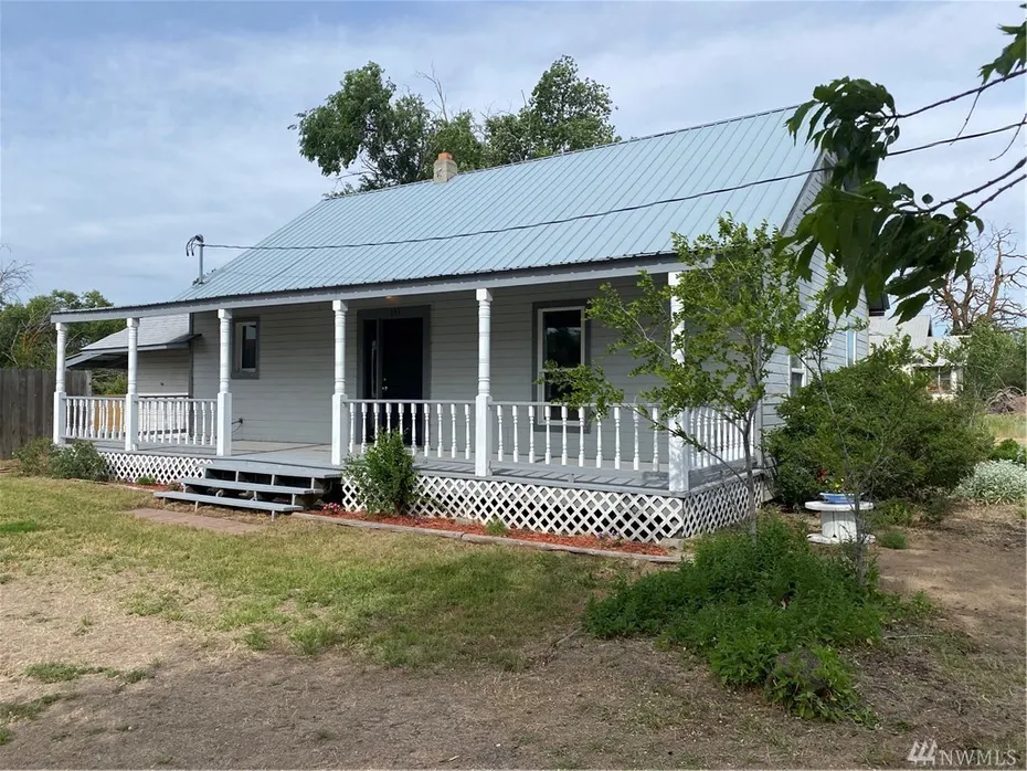 151 White St Photo 1
