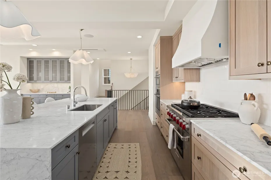 3243 13th Avenue W Photo 13