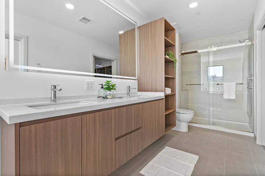 1019 Granary Avenue #501 Photo 23