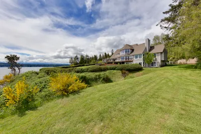 2771 NE Twin Spits Rd