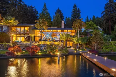 2537 103rd Avenue Se