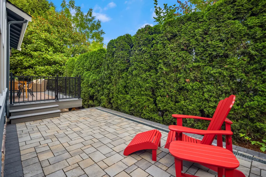 1106 3rd Street Photo 15