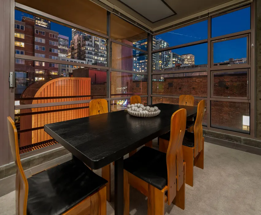 1425 Western Avenue #U403 Photo 16